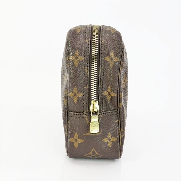 Louis Vuitton Monogram Toiletry Bag in Brown and Gold - Picture 3 of 16